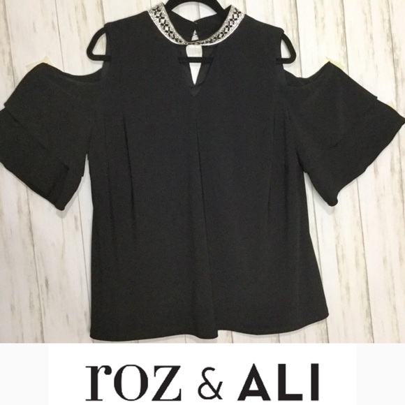 Roz & Ali Tops - Roz & Ali Beautiful Black Blouse